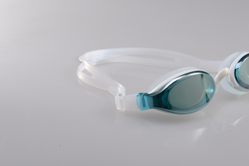 Mirror coating swim goggle Mirror coating swim goggle