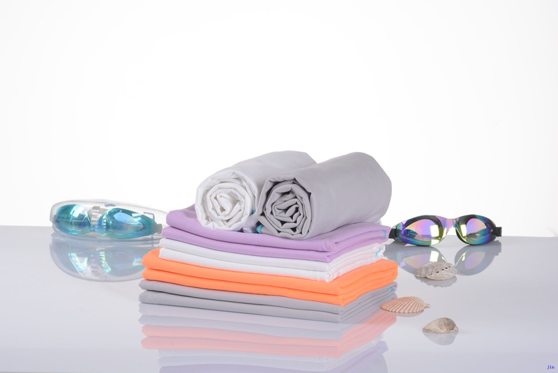 Factory Direct Supply High Quality Microfiber Custom Logo Gym Sports Travel Microfiber Towel