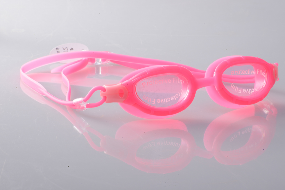 swim goggle