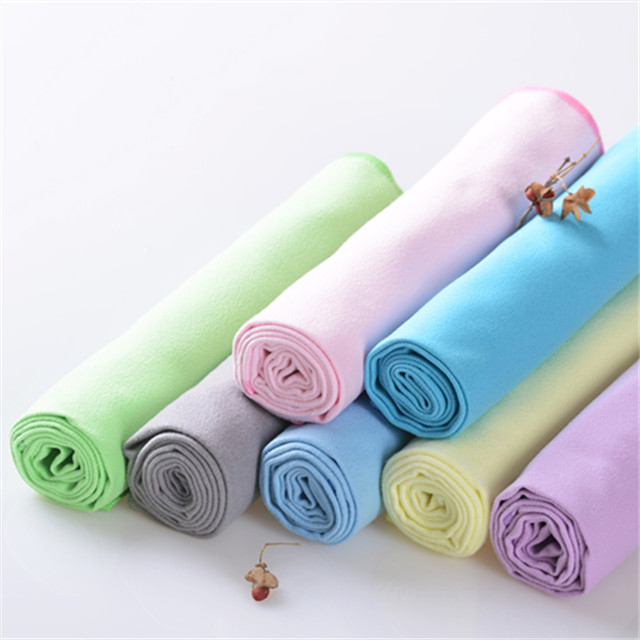 Small Square Microfiber makeup remover Towel Clean Face Or Hand Quick Dry 