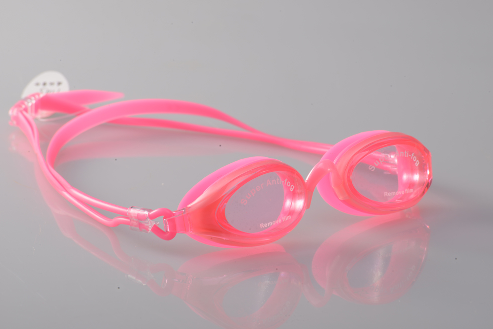 swim goggle